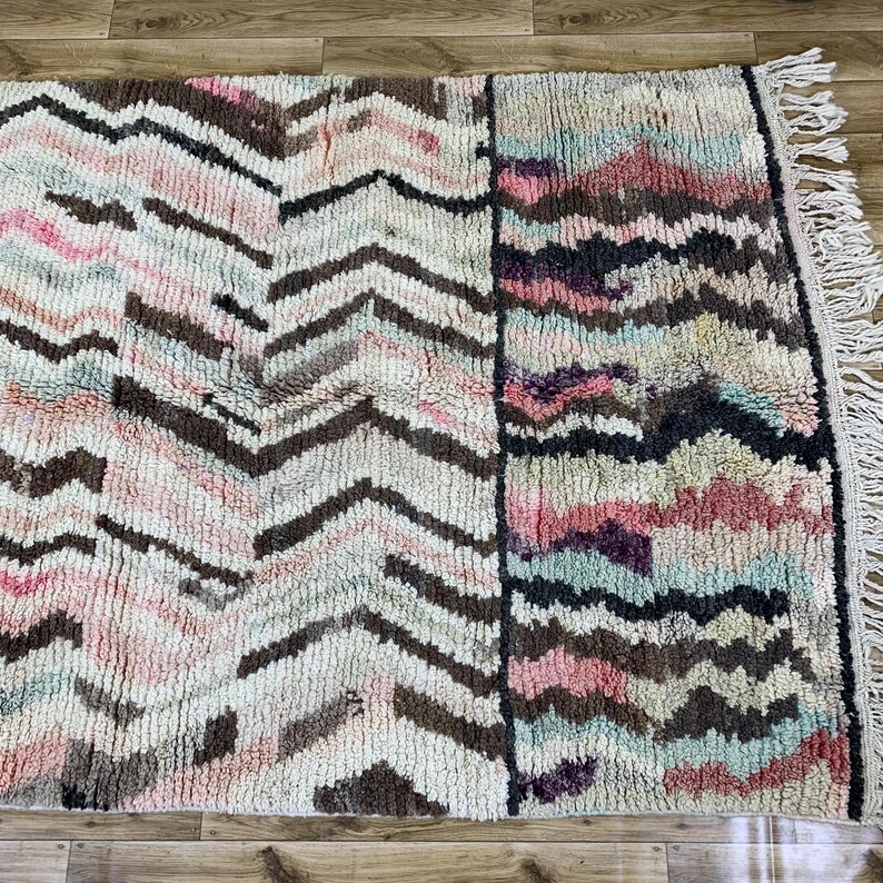 Wavy Stripe Moroccan Rug, Azilal Style Wool Carpet in Pastel Pink & Earth Tones, Handwoven Shag Area Rug, Bohemian Chic Home Decor