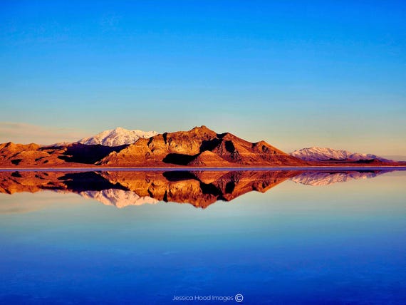Endless Horizons - Bonneville Salt Flats Landscape Photography