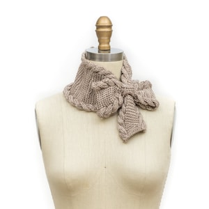 Fliege Ascot PDF Stricken Muster Instant Download (DEUTSCH nur)