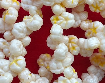 vintage popcorn garland blow mold plastic bunting
