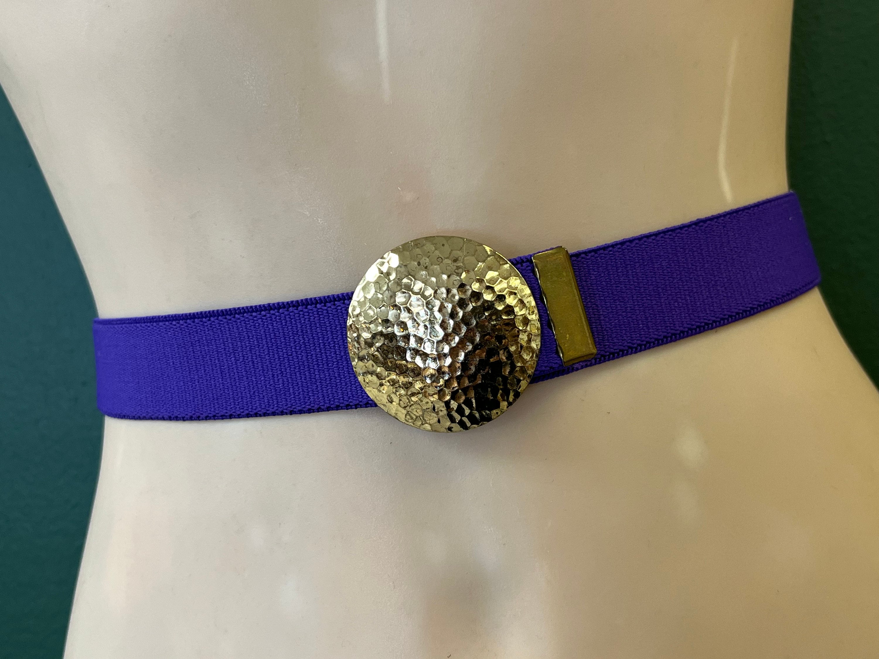 Vintage Express Purple Stretch Belt with Gold Sculptural Buckle | Size S Purple Violet Stretch Belt With Gold Tone Buckle Free Size  main image 2