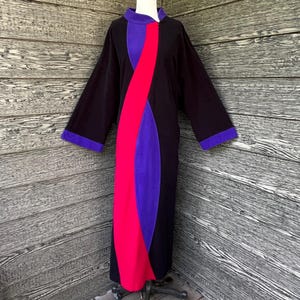 color twist lounge gown 1970s fleece long nightgown / house dress XL