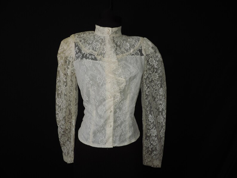 vintage lace blouse 1970s white ruffle prairie goth victorian revival medium