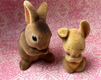 vintage Hallmark flocked bunny pair praying rabbit figurine