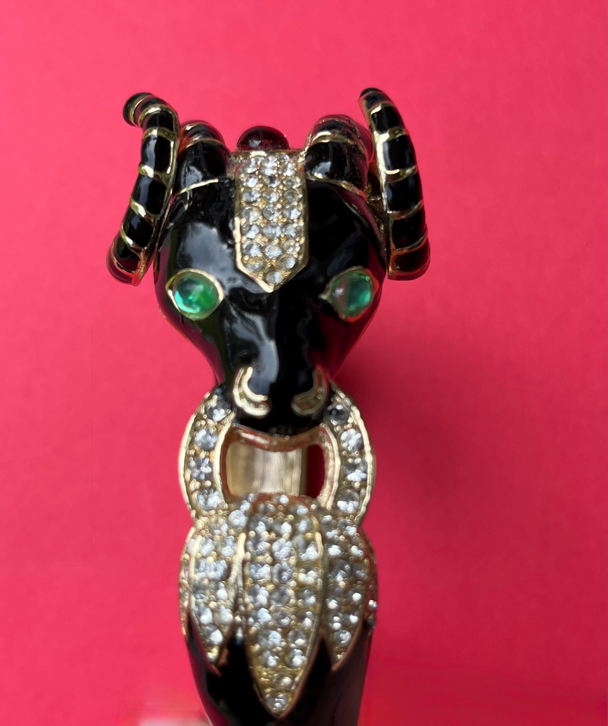 Ciner ? rams head bracelet vintage jeweled enamel clamper