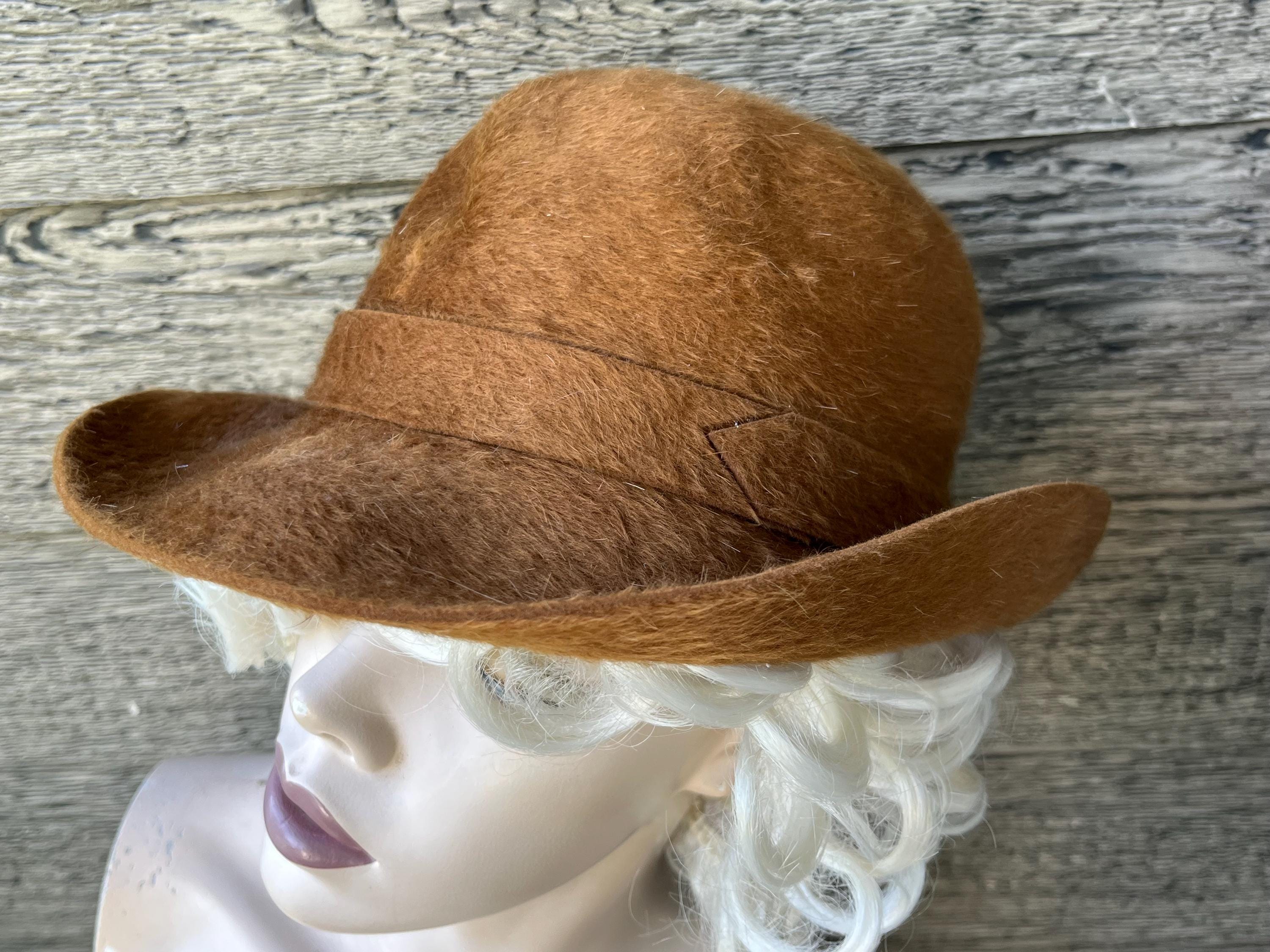 Lanvin Fur Felt Fedora Vintage 1970s Camel Brown Autumn Hat  display picture 1