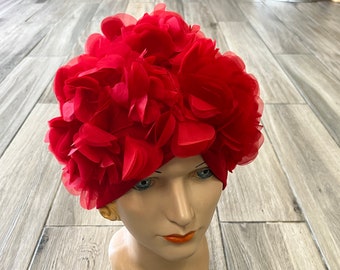 1960s red petal turban mod soft cloth turban hat / rose petal detail cap