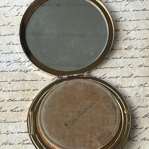elgin american gold compact vintage gold flower makeup mirror / powder compact image 4
