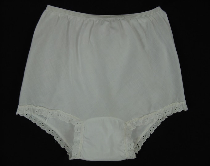 1950's Ruffle Panties. Little Girl White Cotton Eyelet Ruffle Underwear