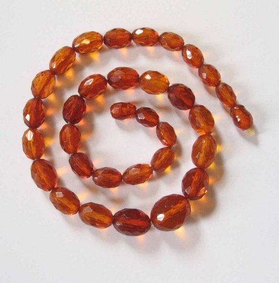 Prystal Vintage Bakelite Necklace, Faceted Prystal Bakelite B… - Gem