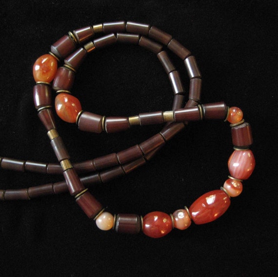 1940's Dark Amber Bakelite and Red Banded Agate Ne