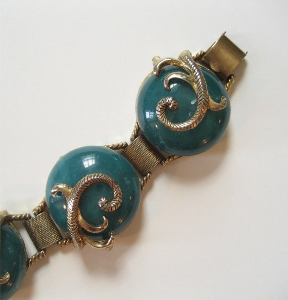 1940's Serpentine Bracelet, Vintage Green Plastic - image 3