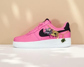 Aangepaste rode AF1 sneakers met bloemen | Handgeschilderde bloemen | Cadeau voor haar | Moederdagcadeau