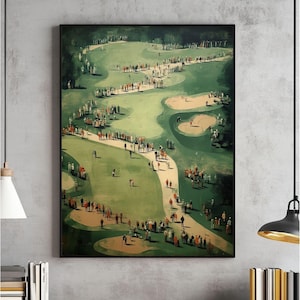 Może przedstawiać: Artystyczny nadruk przedstawiający scenę z pola golfowego, z zielonym krajobrazem i licznymi ludźmi. Grafika ma styl vintage, z naciskiem na układ pola i tłum widz&oacute;w. Paleta kolor&oacute;w obejmuje odcienie zieleni, brązu i pomarańczy.
