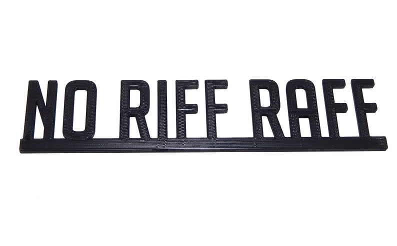 Targa In Metallo Retrò 'No Riff Raff' – Decorazione Da Parete Rossa E Bianca, 20x30 Cm, Perfetta Per Bar, Pub E Garage