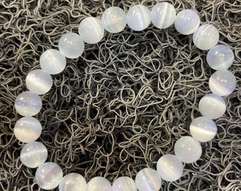 Handmade Selenite Crystal Bracelet: Healing Energy, Spiritual Alignment