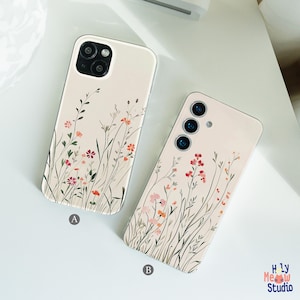 Könnte beinhalten: Zwei Handyhüllen mit floralen Designs. Die Hüllen sind beige mit einem Muster aus Wildblumen in Rosa-, Orange- und Rottönen, mit grünen Stielen und Blättern. Die Hüllen sind mit A und B gekennzeichnet.