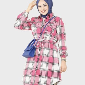 Women&#39;s Plaid Tunic Shirt