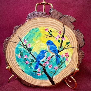 Arte de rebanada de madera pintado a mano con corteza, pájaros azules y flores de cerezo para colgar en la pared, 5 pulgadas, decoración rústica para el hogar, regalo