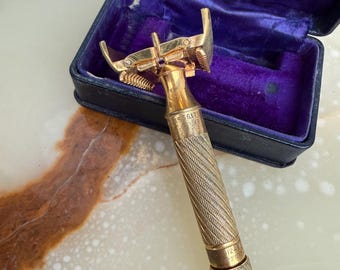 1934 Gillette Aristocrat Open Comb Safety Razor, Gold Tone DE