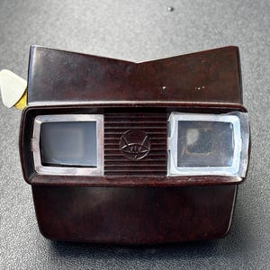 Vintage Viewmaster Model E Viewer 1950's Rare Vintage Bakelite 3D View-Master Viewer Model E Brown Working Belgium Made