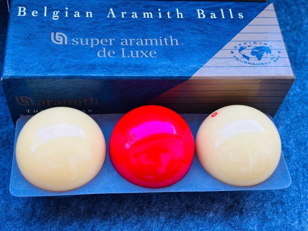 スーパーアラミスデラックスベルギーキャロムビリヤードボールセット
