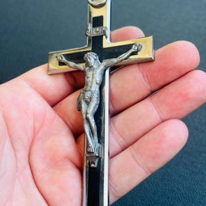vintage catholic reliquary crucifix cross relic terra catacomb pendant , Germany 1950 - 1955 , antikes katholisches Reliquiar Kruzifix Kreuz