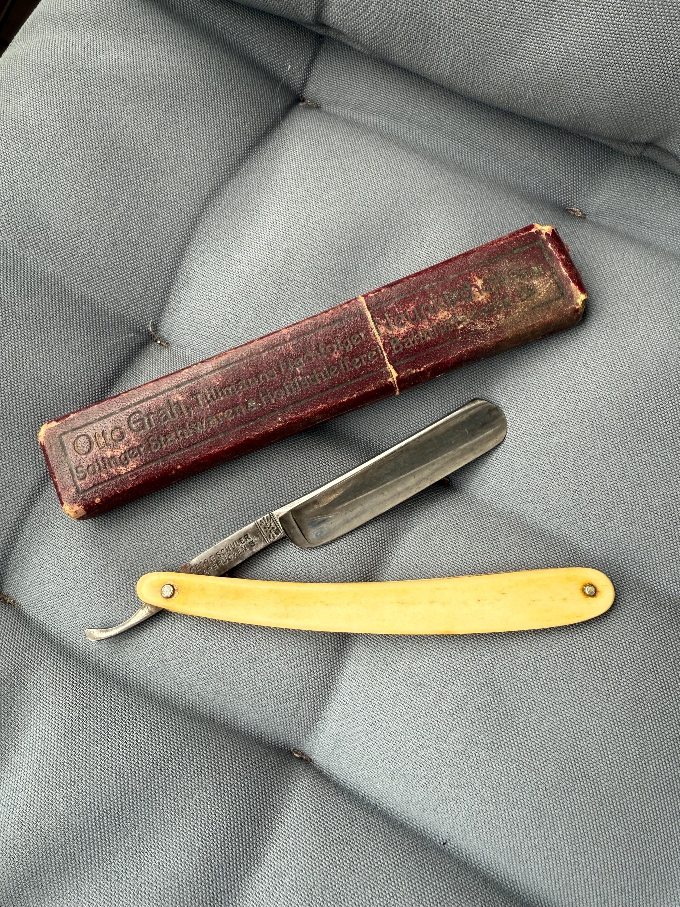 Vintage German Engraved Straight Razor Georg Shuler Saarbrücken 3