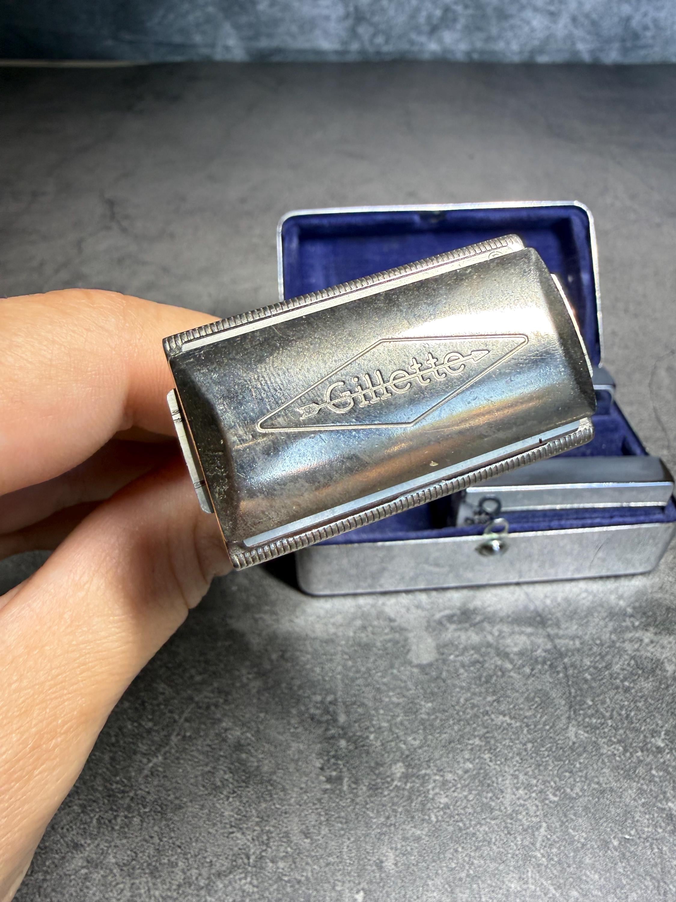Vintage Gillette Tech Safety Razor Set Made in England 1950s