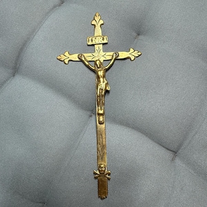 INRI Brass Crucifix, Brass Jesus Cross, Antique Brass Catholic Jesus Christ Crucifix, French Crucifix, INRI Prayer Altar, 1920
