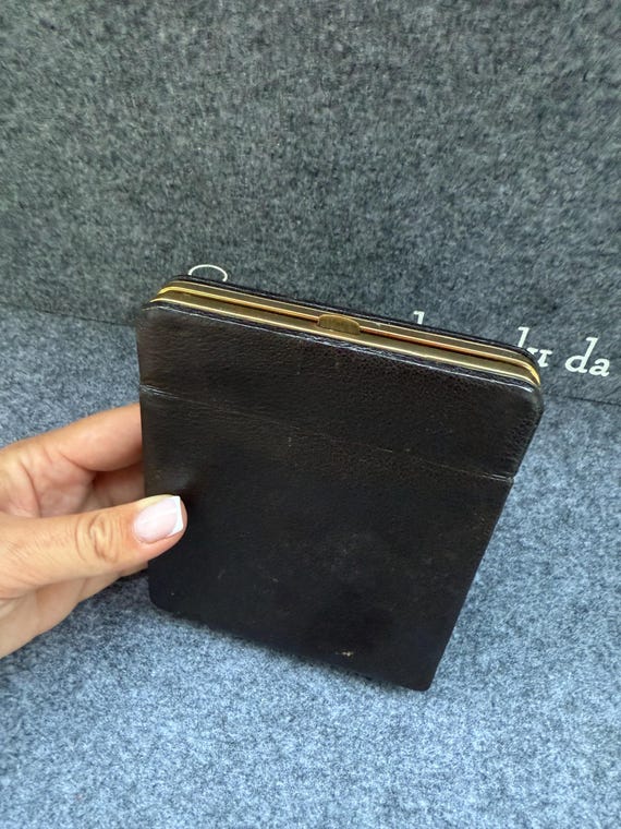 ヴィンテージのスタイリッシュなシガレットケース 1950年代 - Etsy 日本