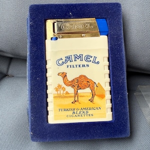 アンティーク〜ヴィンテージ CAMEL フィルター缶 Camel filters - Etsy