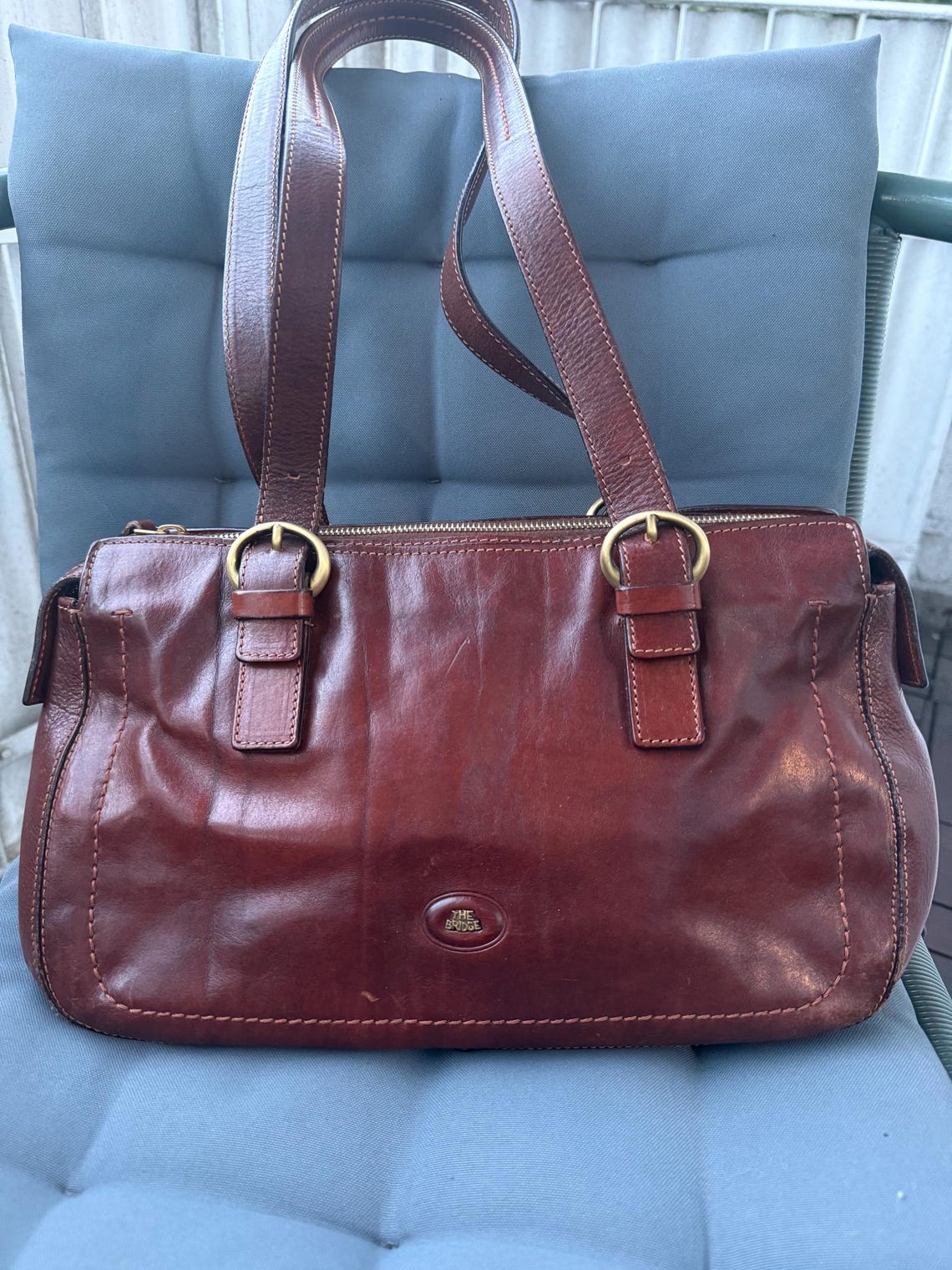 THE BRIDGE Vintage Brown Leather Satchel Bag, Genuine Leather Shoulder Bag, Retro Crossbody Handbag, Classic Italian Style, photo 1 sur 5