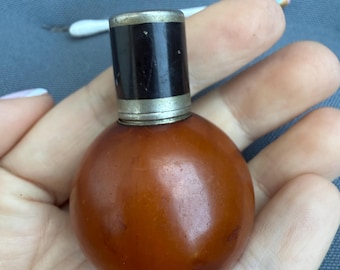 Vintage Strikalite Lighter, Brown Bakelite, USA Made, 1950s-60s