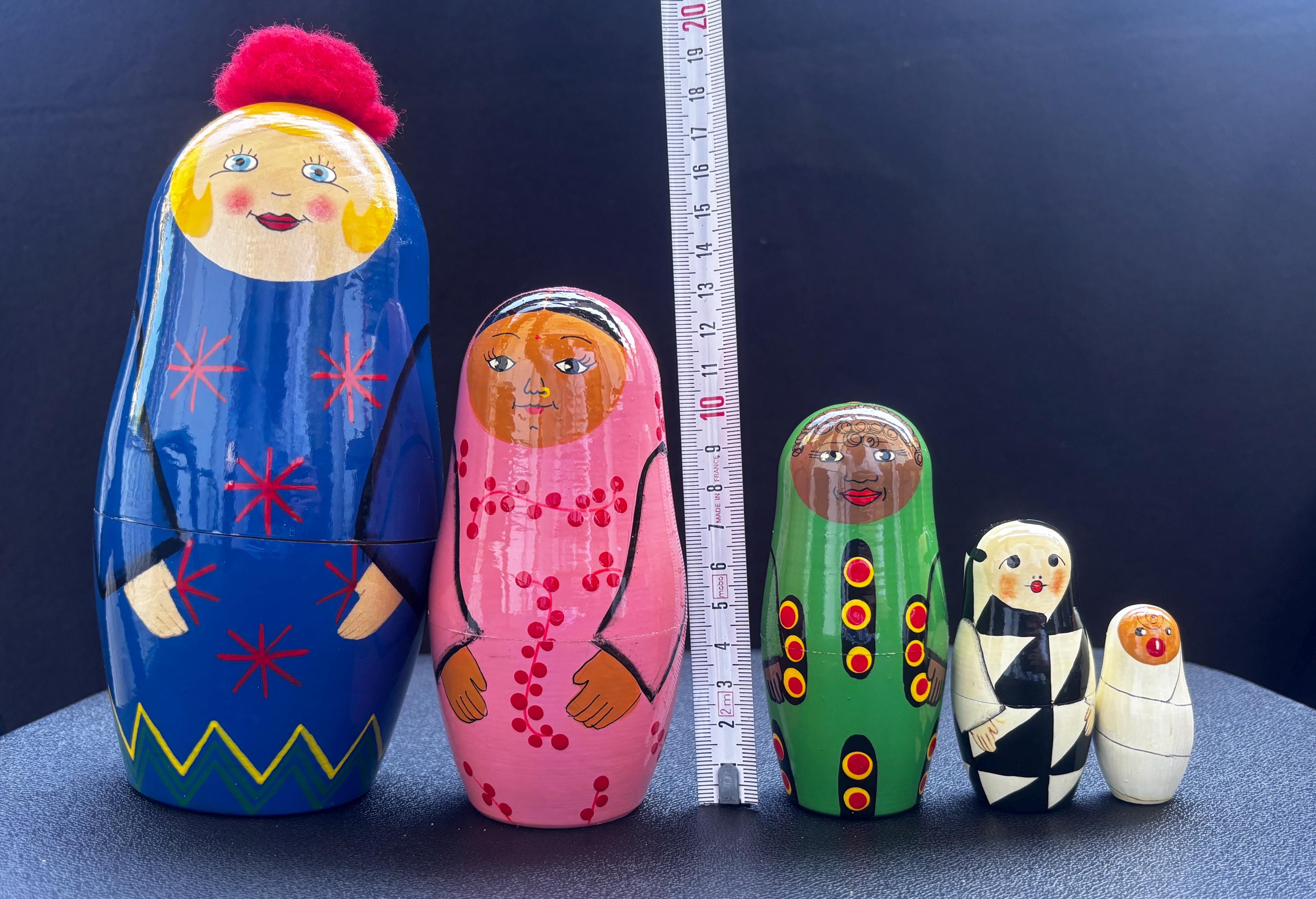 Vintage IKEA Matryoshka Dolls: Maria Vinka 'jutanas' Nesting Set