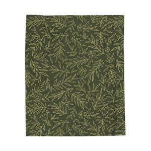 Olive Laurel Leaf Pattern Velveteen Plush Blanket | Botanical Foliage Throw