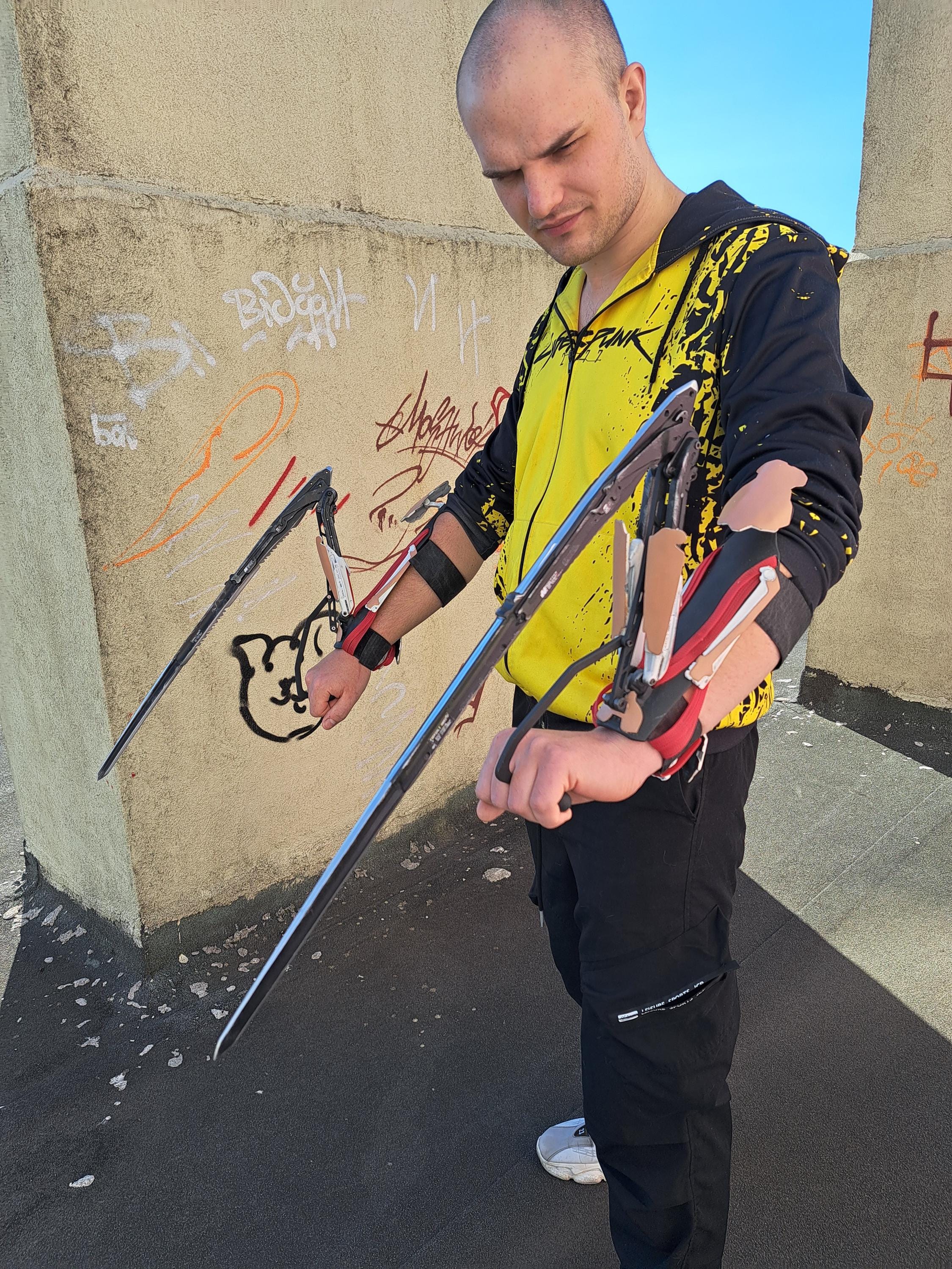 DIY KIT Movable Mantis Blade Cyberpunk 2077