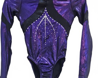 GK ELITE Gymnastik Wettbewerb Bling Strass Metallic Lila Schwarz AXS