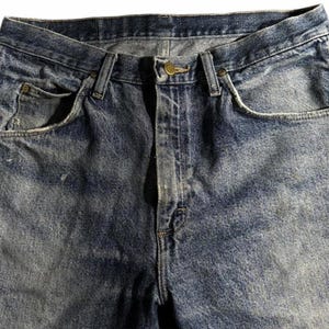Vintage Wrangler Essential Faded Denim Jeans Size 33x32 image 5