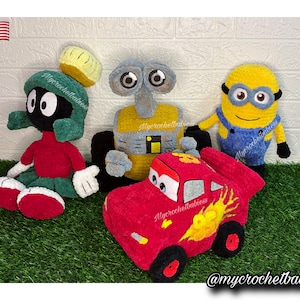 Patrón de crochet 4 en 1 de Minion, Wall-E, Rayo McQueen y Marvin el Marciano