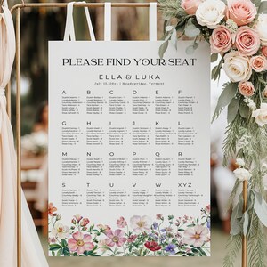 Espositore per la disposizione dei posti a sedere in ordine alfabetico, cartello per matrimonio con fiori di campo, poster per disposizione floreale degli ospiti, cartellonistica per disposizione dei tavoli in stile boho, E03