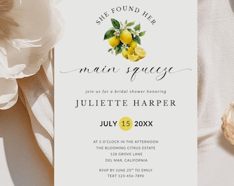 Pode incluir: Convite para chá de panela com o texto "She Found Her Main Squeeze". O convite apresenta uma ilustração em aquarela de limões e folhas. O convite inclui o nome Juliette Harper, data, hora e local.