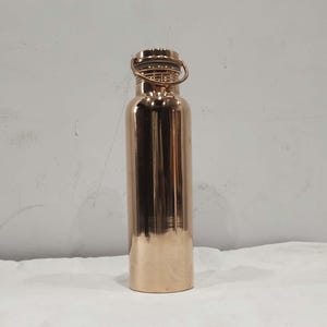 Smooth Copper Water Bottle: 1000 ml Drinkware