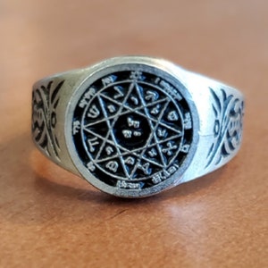 Seventh Pentacle of Mars Ring - Pentacle Seal from The Key of Solomon