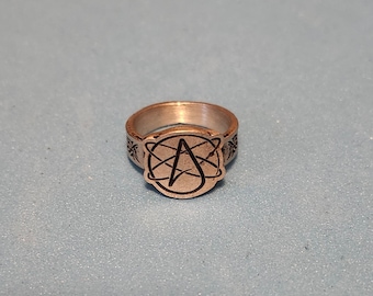 Anillo de peltre con espiral de Atomic Atheist para mujer - Atheist - Tallas pequeñas (4 a 7 + medias tallas) - Anillo pequeño RS105