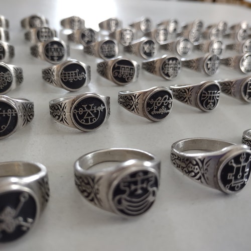 King Solomons 44 Pentacle Rings Planetary Seals All Rings