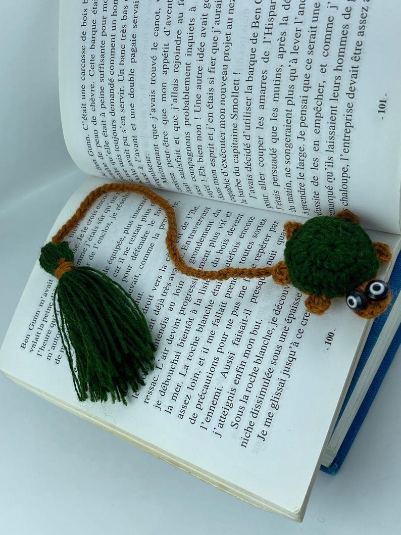 Crocheted Bookmark, Crocheted Turtle Motif, Amigurumi Design, Gift for ...