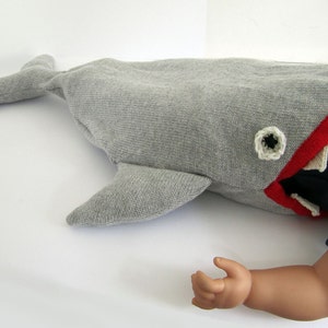 Baby Shark Bag Handmade Knitted Baby Costume, size 3-12 months image 4