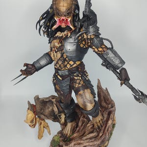 Predator Hunter 3d printed and painted figure