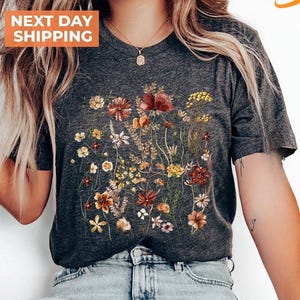 Wildflower T shirt, Mothers Day Gift, Vintage Cottagecore Shirt, Goblincore Shirt, Boho Wildflowers Shirt, Nature Shirt, Botanical Shirt